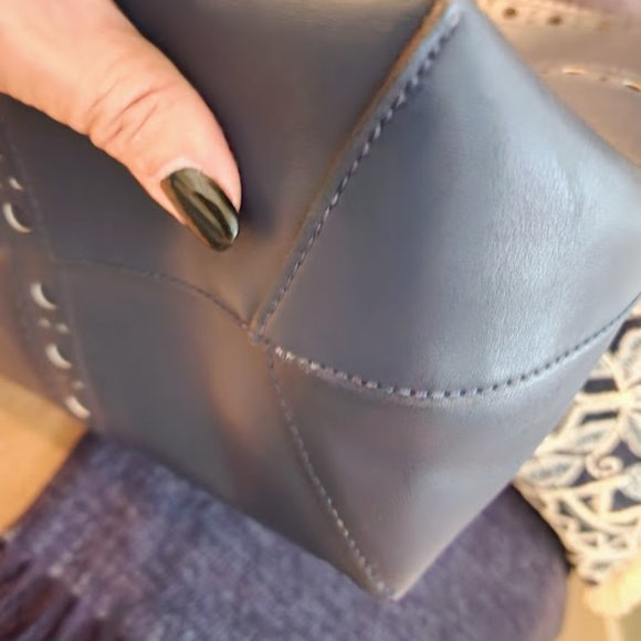 Tory Burch Leather Block T Brogue Tote - Picture 6 of 14